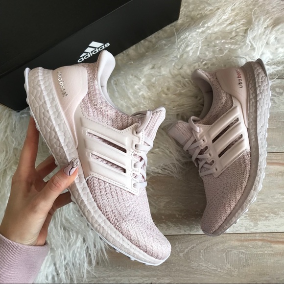 NWT Adidas Ultraboost Women’s Shoes - Picture 5 of 8